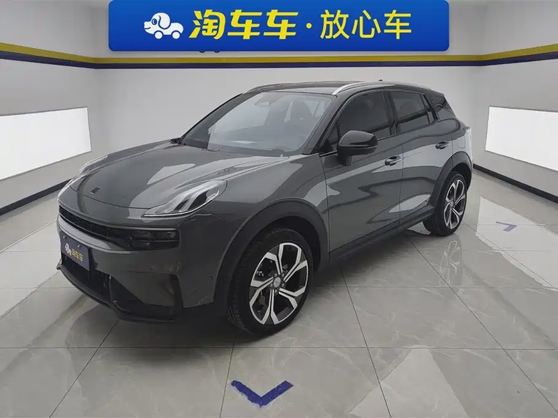 Lynk & Co 06