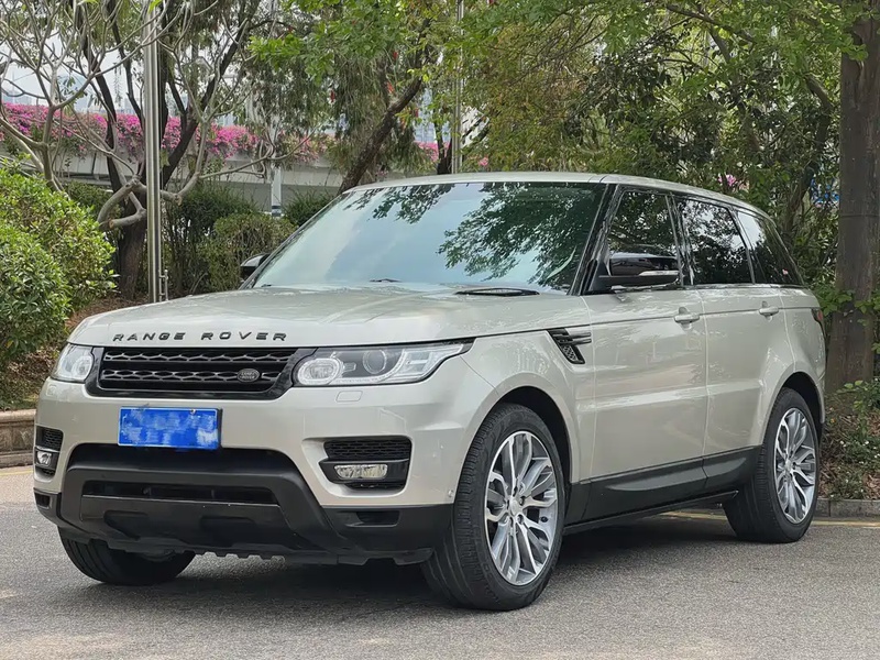 Land Rover Sport