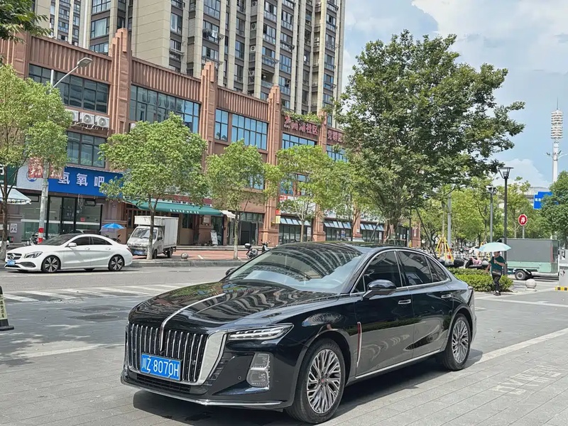 Hongqi H5