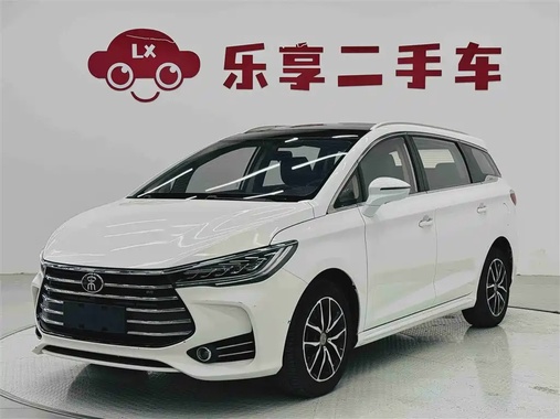 BYD MAX 2017