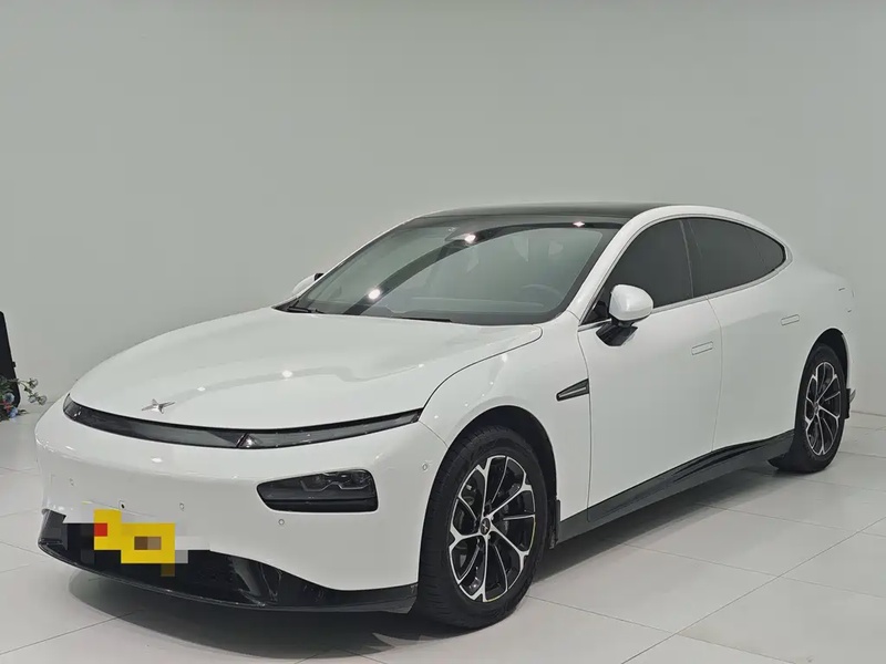 XPeng P7