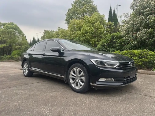 Volkswagen Magotan 2016