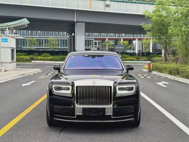Rolls-Royce Phantom