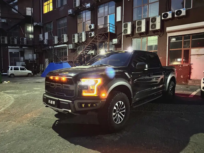 Ford F-150 Raptor