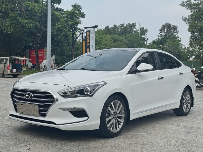 Hyundai Mistra