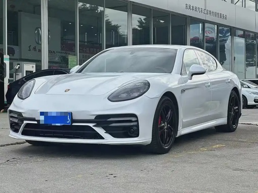 Porsche Panamera 2012
