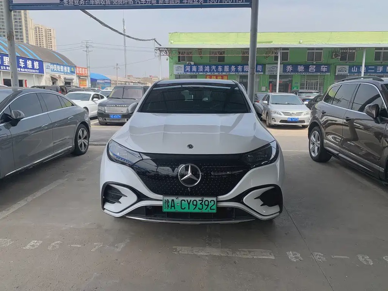Mercedes-Benz EQE