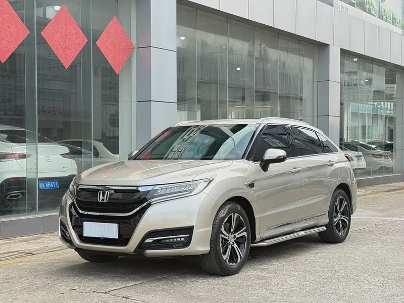 Honda UR-V