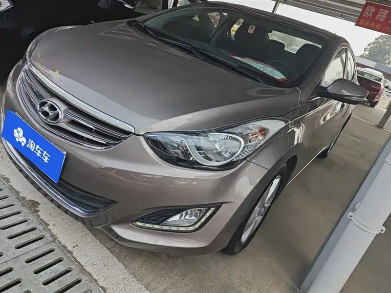 Hyundai Elantra