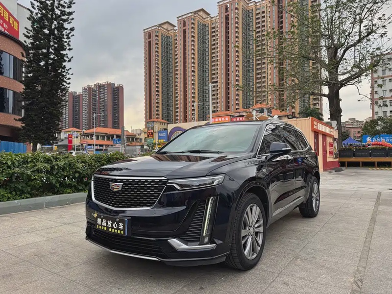 Cadillac XT6