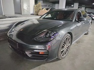 Porsche Panamera 2022