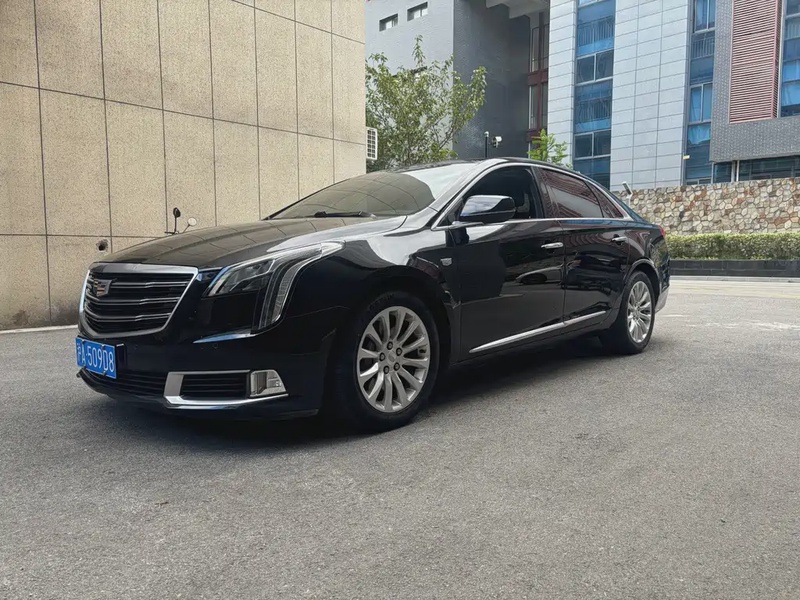 Cadillac XTS