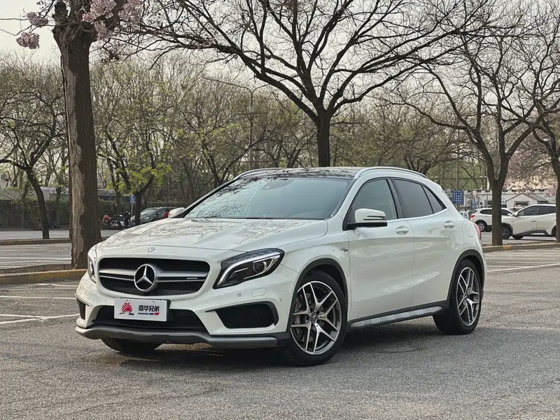 Mercedes-Benz GLA-Class