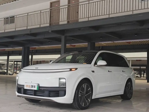 Li Auto L9 2025