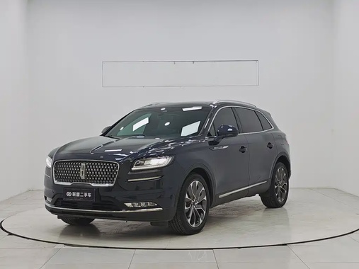 Lincoln Nautilus 2022