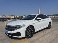 Volkswagen Sagitar 2022