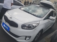 Kia Carens 2016