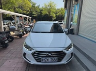 Hyundai Elantra 2018