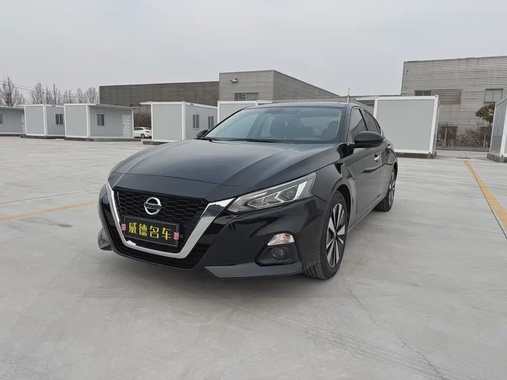 Nissan Teana 2022