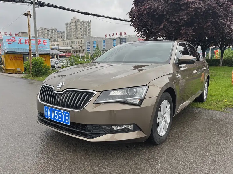 Skoda Superb