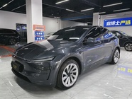 Tesla Model Y 2025
