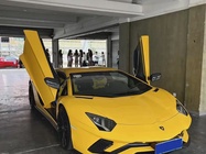 Lamborghini Aventador 2019