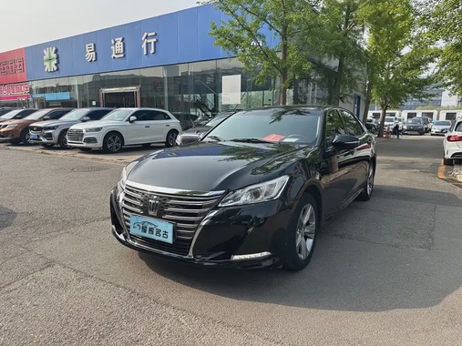 Toyota Crown 2017