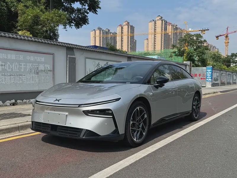 XPeng P7