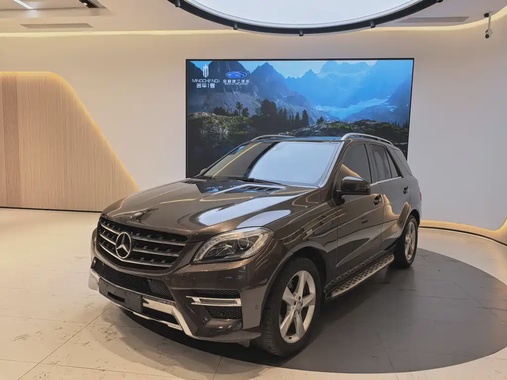 Mercedes-Benz M-Class 2015