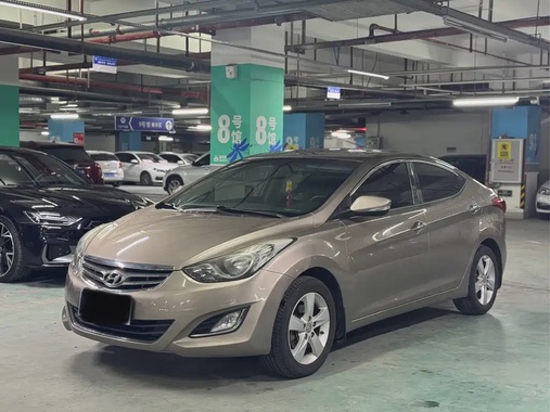 Hyundai Elantra 2013