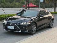 Lexus ES 2024