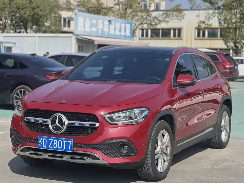 Mercedes-Benz GLA-Class
