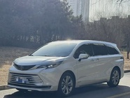 Toyota Sienna 2023
