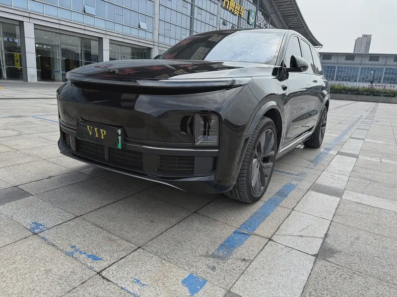 Li Auto L9