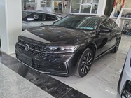 Volkswagen Passat 2022