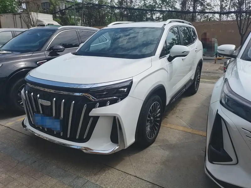 Geely Haoyue L