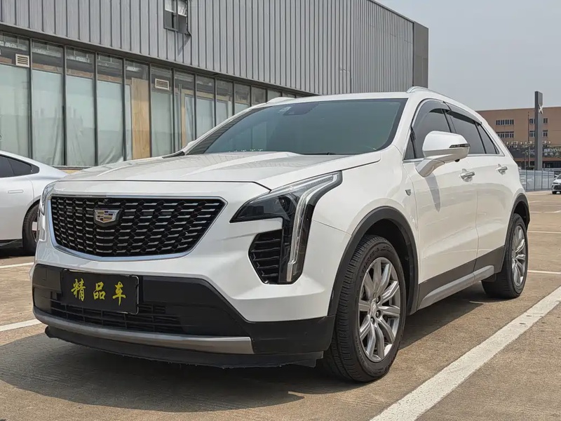 Cadillac XT4