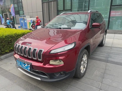 Jeep Cherokee 2016