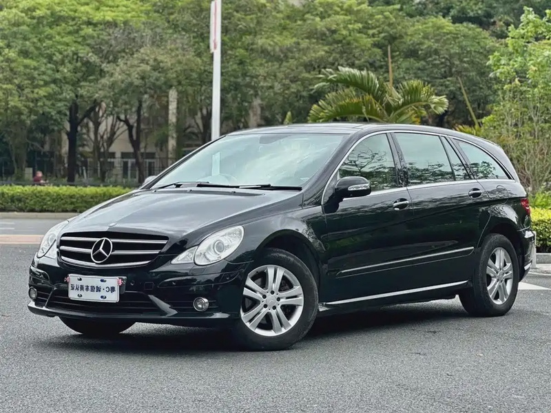 Mercedes-Benz R-Class