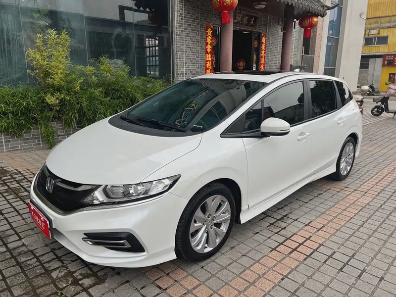 Honda Jade