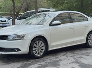 Volkswagen Sagitar 2014