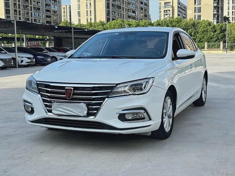 Roewe i5