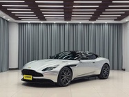 Aston Martin DB11 2017