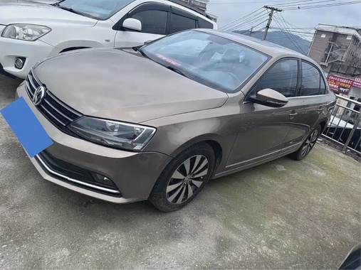 Volkswagen Sagitar 2018