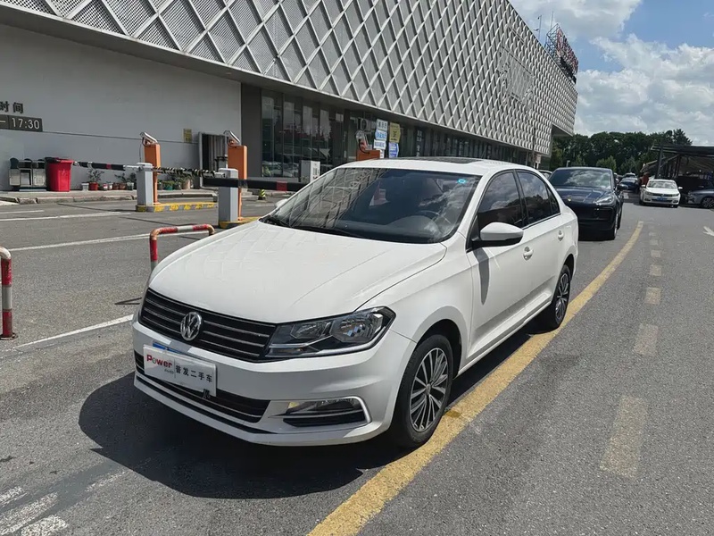 Volkswagen Santana