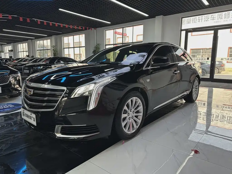 Cadillac XTS