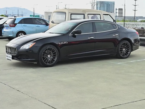 Maserati Quattroporte 2015
