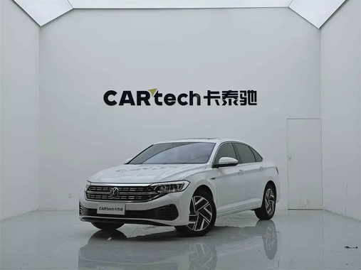 Volkswagen Sagitar 2022