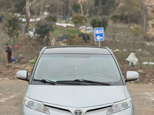 Toyota Previa 2013