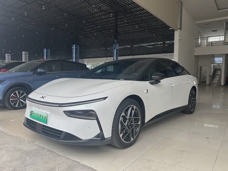 XPeng P7